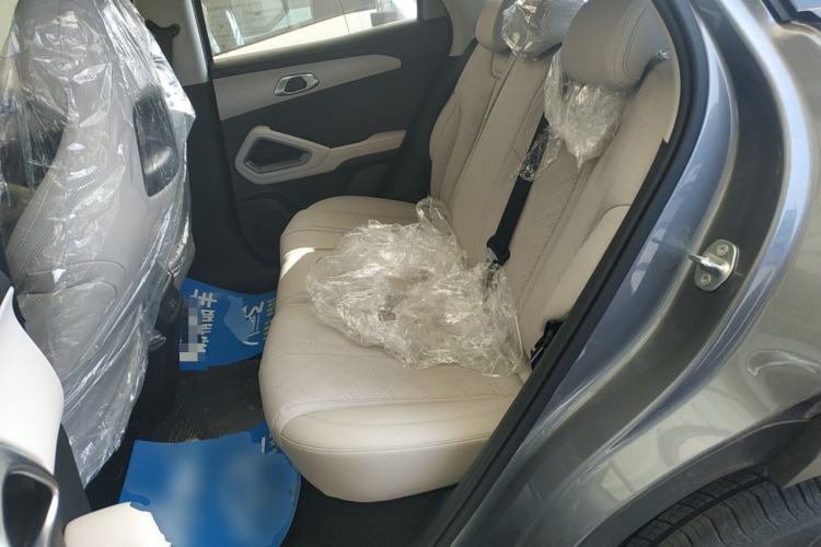 Used BYD Yuan UP 2025 Model 301KM Leading Version Left Rear Seat