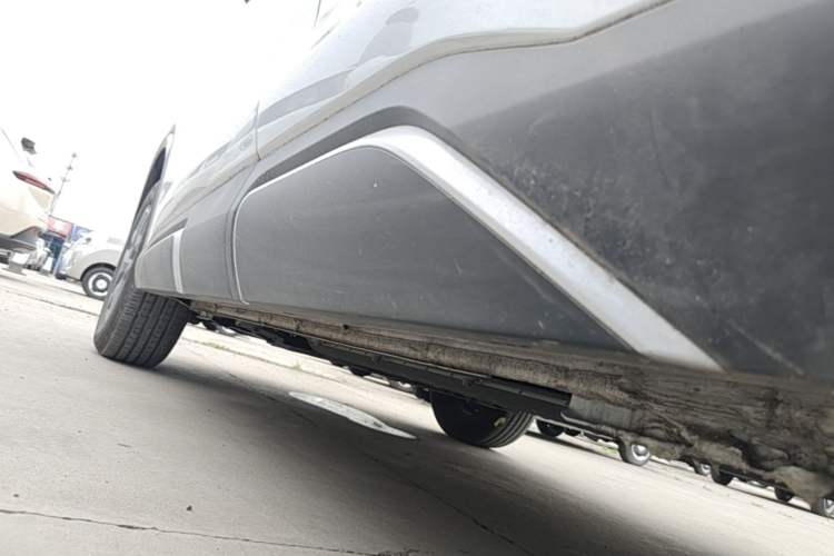 Used BYD Yuan UP 2025 Model 301KM Leading Version Left Side Sill