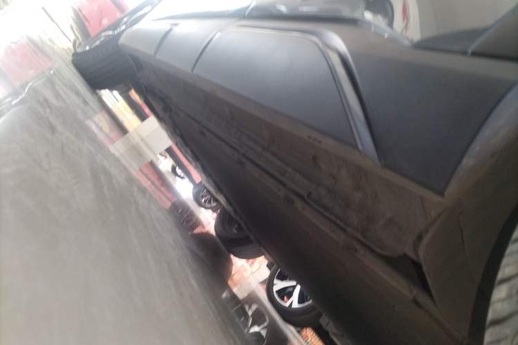 Used BYD Yuan UP 2025 Intelligent Driving Version 401 km Beyond-Range Edition Left Side Sill
