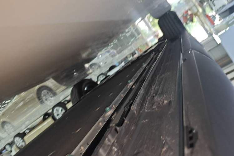 Used BYD Yuan UP 2025 Intelligent Driving Version 401 KM Dynamic Edition Left Side Sill