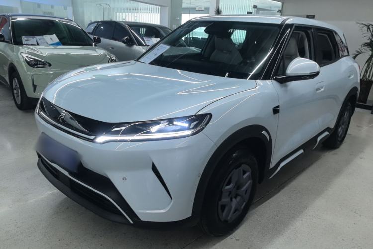 BYD Yuan UP 2025 Intelligent Driving Version 401 KM Dynamic Edition
