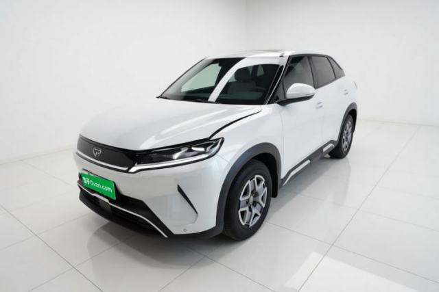 BYD Yuan UP 2025 Model 301KM Leading Version с пробегом