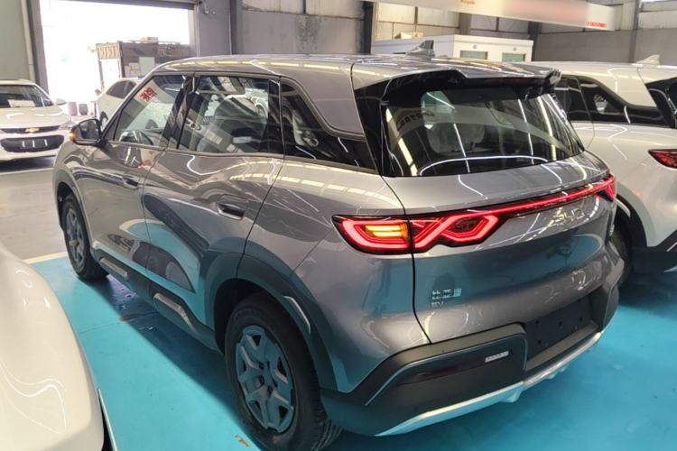 Used BYD Yuan UP 2025 Model 301KM Leading Version Rear Left 45 Deg