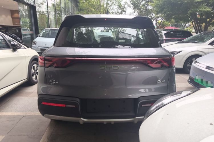 Used BYD Yuan UP 2025 Model 301KM Leading Version Rear