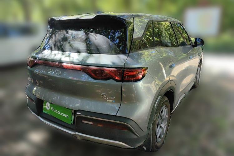 Used BYD Yuan UP 2025 Intelligent Driving Version 401 KM Dynamic Edition Rear Right 45 Deg