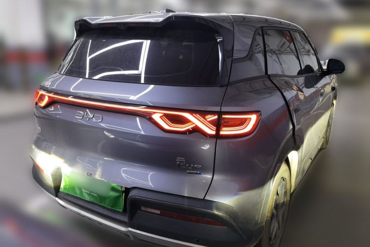 Used BYD Yuan UP 2025 Intelligent Driving Version 401 KM Dynamic Edition Rear Right 45 Deg
