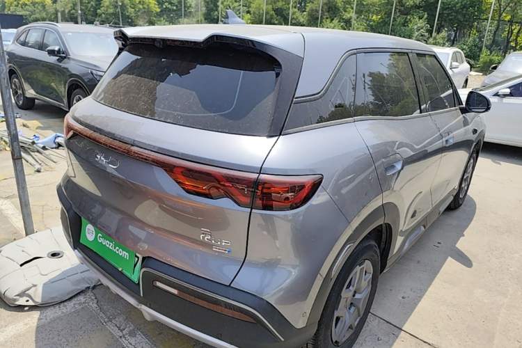 Used BYD Yuan UP 2025 Intelligent Driving Version 401 KM Dynamic Edition Rear Right 45 Deg