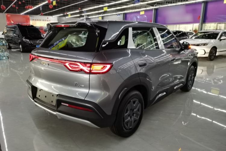 Used BYD Yuan UP 2025 Model 301KM Leading Version Rear Right 45 Deg
