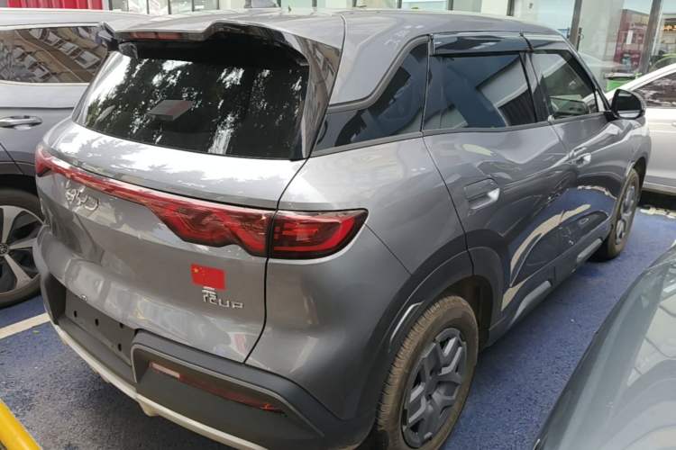 Used BYD Yuan UP 2025 Model 301KM Leading Version Rear Right 45 Deg
