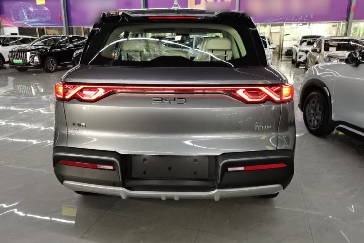 Used BYD Yuan UP 2025 Model 301KM Leading Version Rear