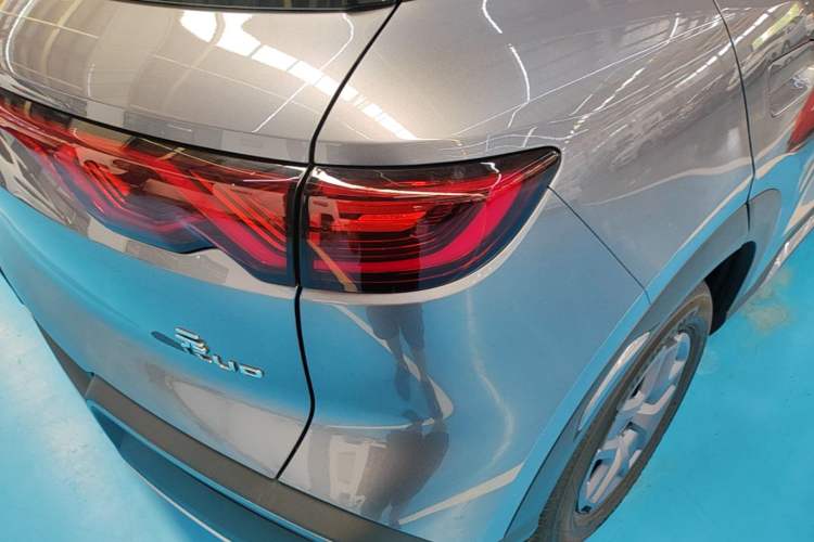 Used BYD Yuan UP 2025 Model 301KM Leading Version Right Rear Taillight
