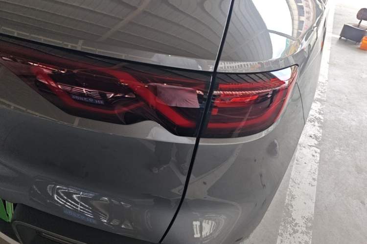 Used BYD Yuan UP 2025 Model 301KM Leading Version Right Rear Taillight