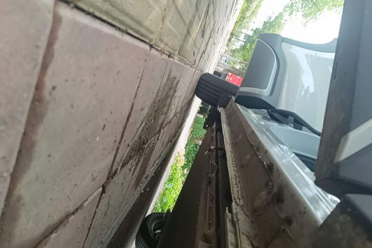 Used BYD Yuan UP 2025 Intelligent Driving Version 401 KM Dynamic Edition Right Side Sill