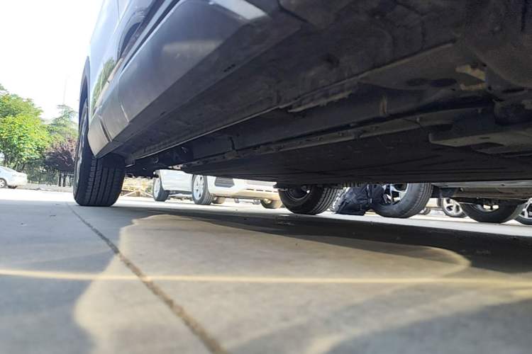 Used BYD Yuan UP 2025 Model 301KM Leading Version Right Side Sill