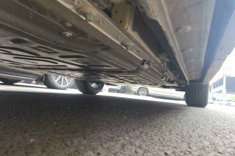 Used BYD Yuan UP 2025 Intelligent Driving Version 401 KM Dynamic Edition Right Side Sill