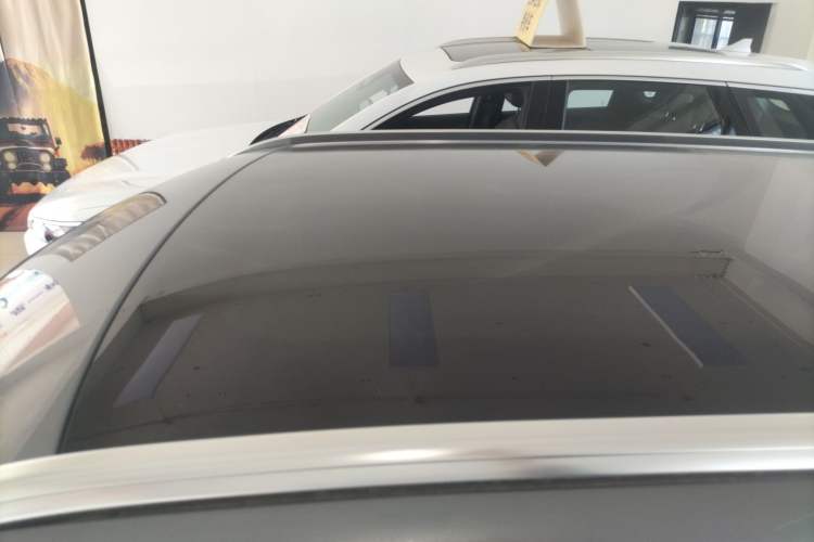 Used BYD Yuan UP 2025 Intelligent Driving Version 401 km Beyond-Range Edition Roof