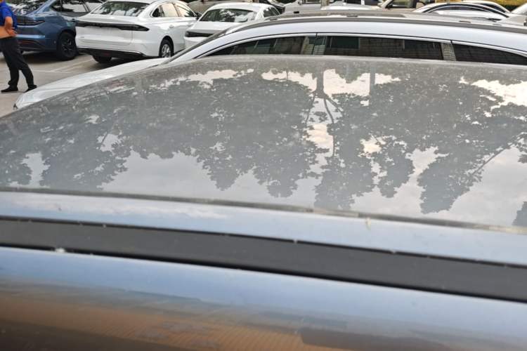 Used BYD Yuan UP 2025 Model 301KM Leading Version Roof