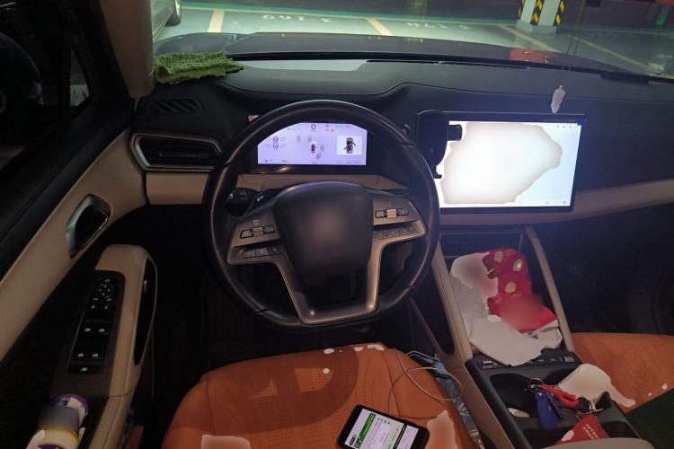 Used BYD Yuan UP 2025 Intelligent Driving Version 401 KM Dynamic Edition Steering Wheel