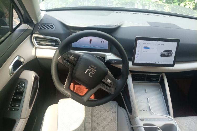 Used BYD Yuan UP 2025 Model 301KM Leading Version Steering Wheel