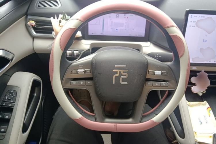 Used BYD Yuan UP 2025 Intelligent Driving Version 401 km Leading Edition Steering Wheel