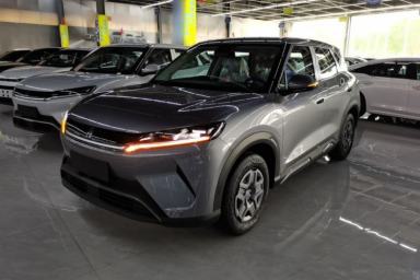 Used BYD Yuan UP 2025 Model 301KM Leading Version