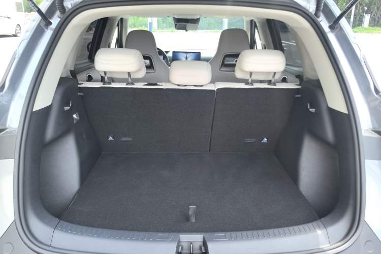Used BYD Yuan UP 2025 Intelligent Driving Version 401 KM Dynamic Edition Trunk