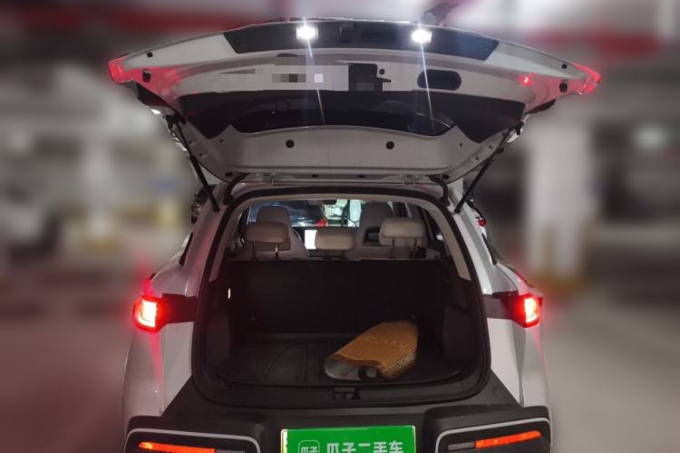 Used BYD Yuan UP 2025 Intelligent Driving Version 401 KM Dynamic Edition Trunk