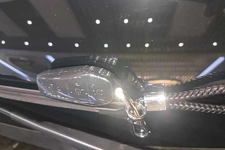 Used BYD Yuan UP 2025 Intelligent Driving Version 401 KM Dynamic Edition Vehicle Key
