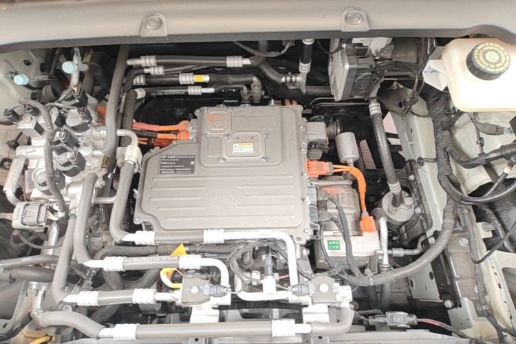 Used BYD Yuan UP 2025 Model 301KM Leading Version Engine Bay