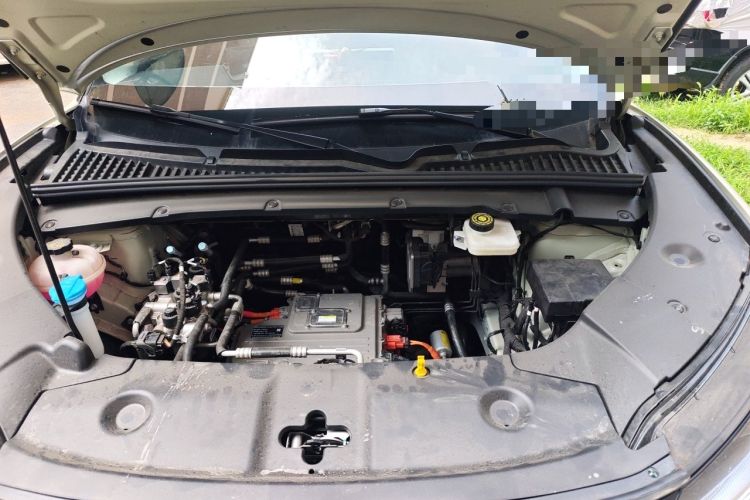 Used BYD Yuan UP 2025 Intelligent Driving Version 401 km Leading Edition Engine Bay