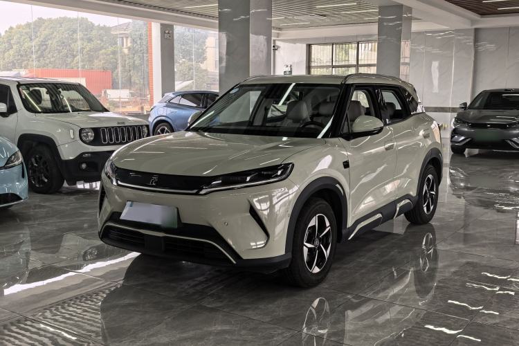 Used BYD Yuan UP 2025 Intelligent Driving Version 401 km Beyond-Range Edition Exterior 2