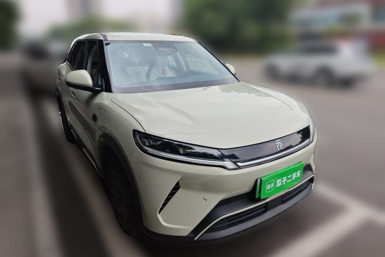Used BYD Yuan UP 2025 Intelligent Driving Version 401 KM Dynamic Edition Exterior 2