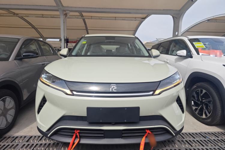 Used BYD Yuan UP 2025 Model 301KM Leading Version Front