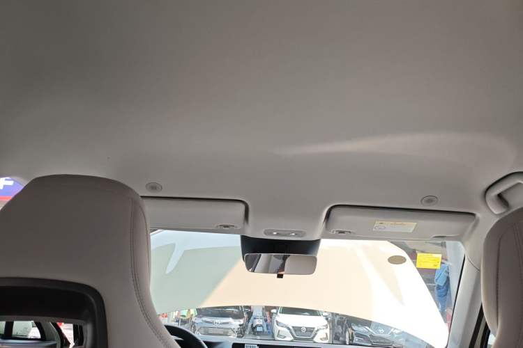 Used BYD Yuan UP 2025 Intelligent Driving Version 401 KM Dynamic Edition Headliner