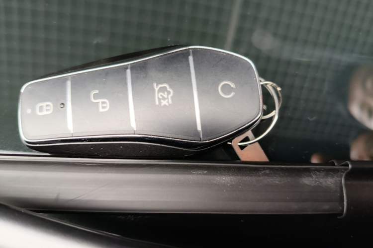 Used BYD Yuan UP 2025 Intelligent Driving Version 401 KM Dynamic Edition Interior 1