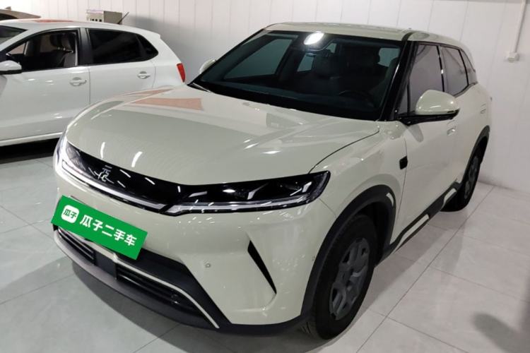 BYD Yuan UP 2025 Intelligent Driving Version 401 KM Dynamic Edition
