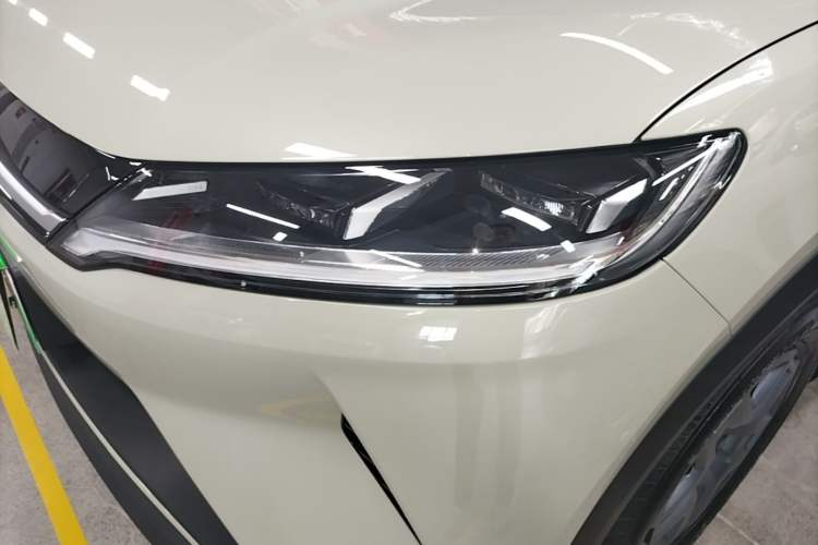 Used BYD Yuan UP 2025 Model 301KM Leading Version Left Front Headlight