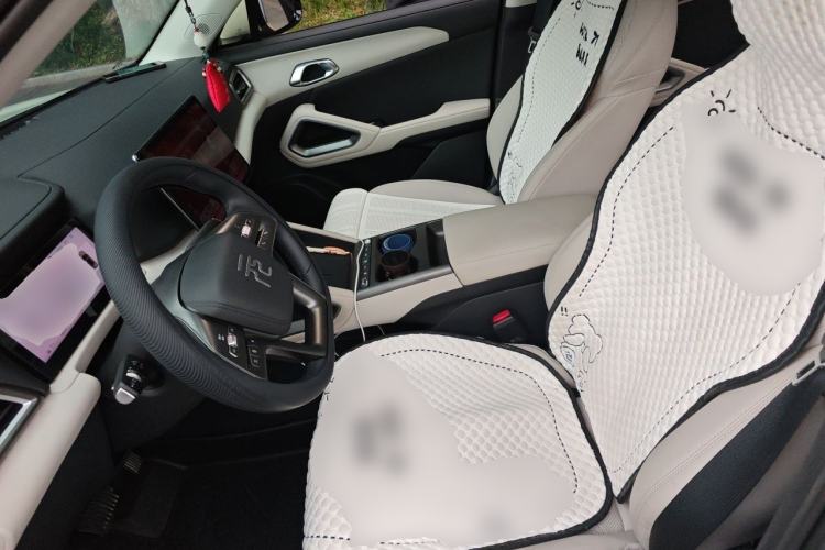 Used BYD Yuan UP 2025 Intelligent Driving Version 401 KM Dynamic Edition Left Front Seat