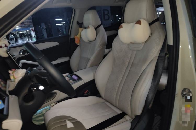 Used BYD Yuan UP 2025 Intelligent Driving Version 401 km Leading Edition Left Front Seat