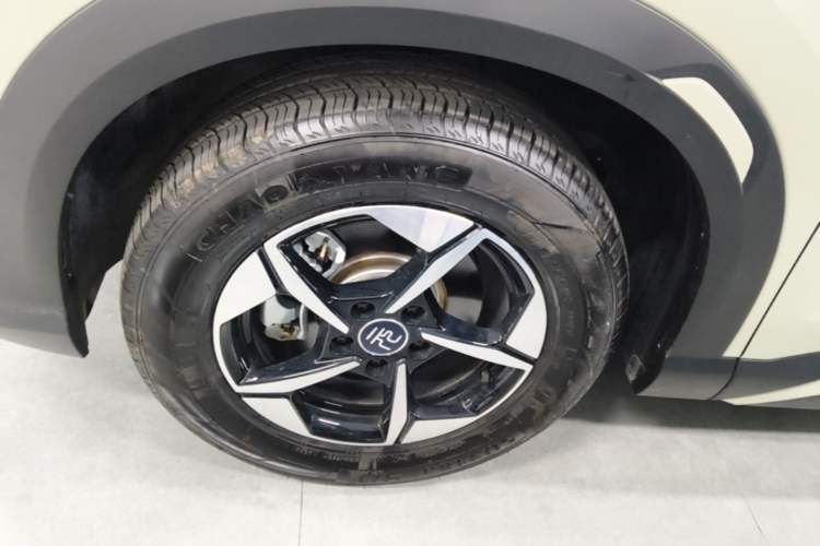 Used BYD Yuan UP 2025 Intelligent Driving Version 401 km Leading Edition Left Front Wheel Hub