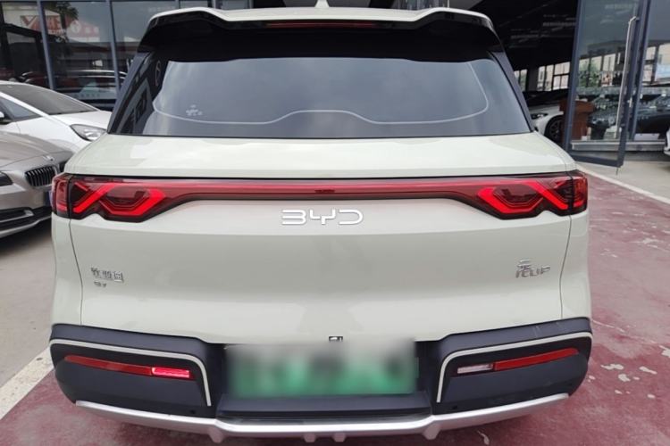 Used BYD Yuan UP 2025 Model 301KM Leading Version Rear