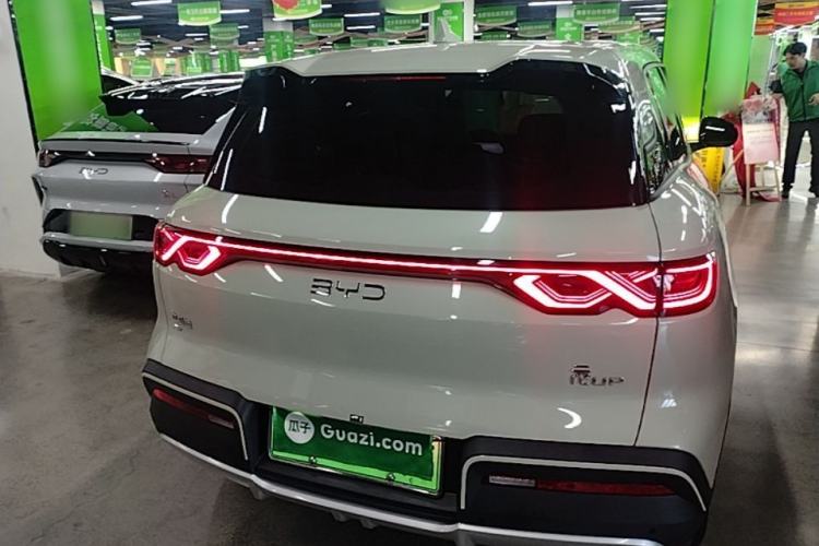 Used BYD Yuan UP 2025 Model 301KM Leading Version Rear