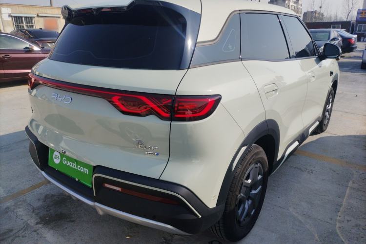 Used BYD Yuan UP 2025 Intelligent Driving Version 401 KM Dynamic Edition Rear Right 45 Deg
