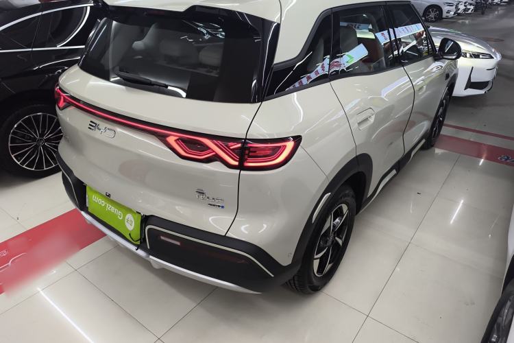 Used BYD Yuan UP 2025 Intelligent Driving Version 401 km Leading Edition Right Rear Taillight
