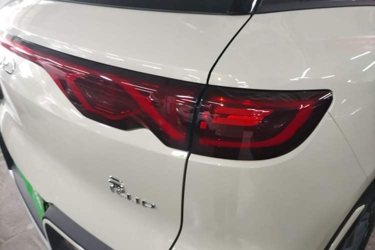 Used BYD Yuan UP 2025 Model 301KM Leading Version Right Rear Taillight