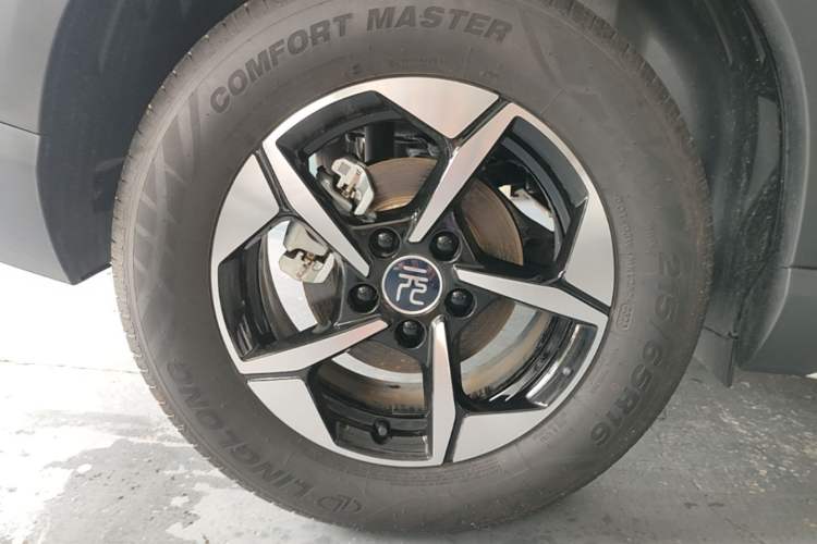 Used BYD Yuan UP 2025 Intelligent Driving Version 401 km Beyond-Range Edition Right Rear Wheel Hub