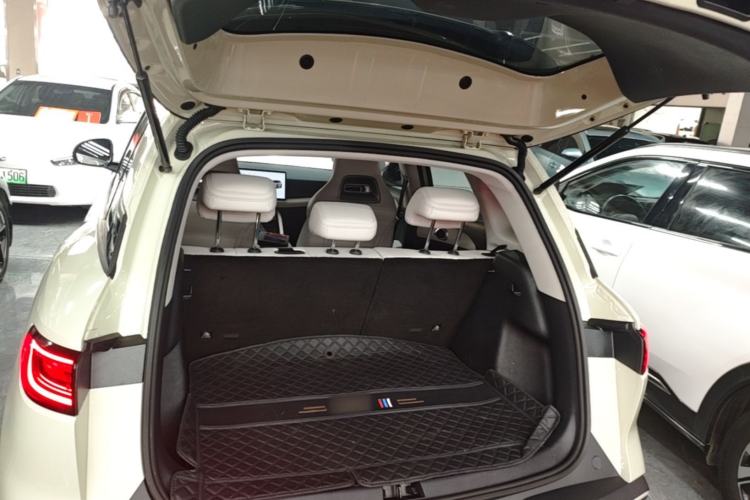 Used BYD Yuan UP 2025 Intelligent Driving Version 401 KM Dynamic Edition Trunk