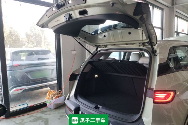 Used BYD Yuan UP 2025 Intelligent Driving Version 401 km Beyond-Range Edition Trunk