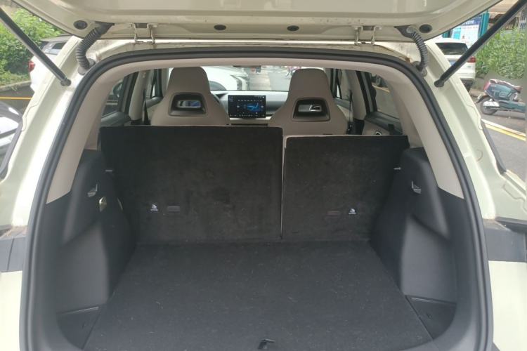 Used BYD Yuan UP 2025 Intelligent Driving Version 401 KM Dynamic Edition Trunk