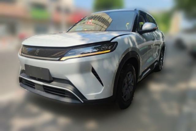 Używany BYD Yuan UP 2025 Model 301KM Leading Version